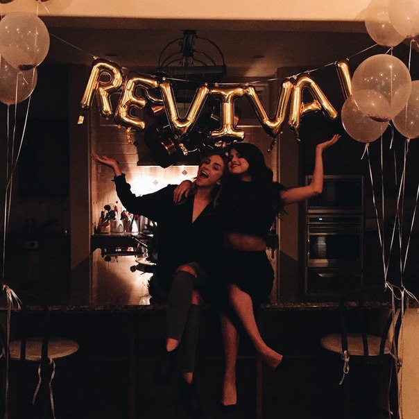 Revival: долгожданный релиз нового альбома Селены Гомес
