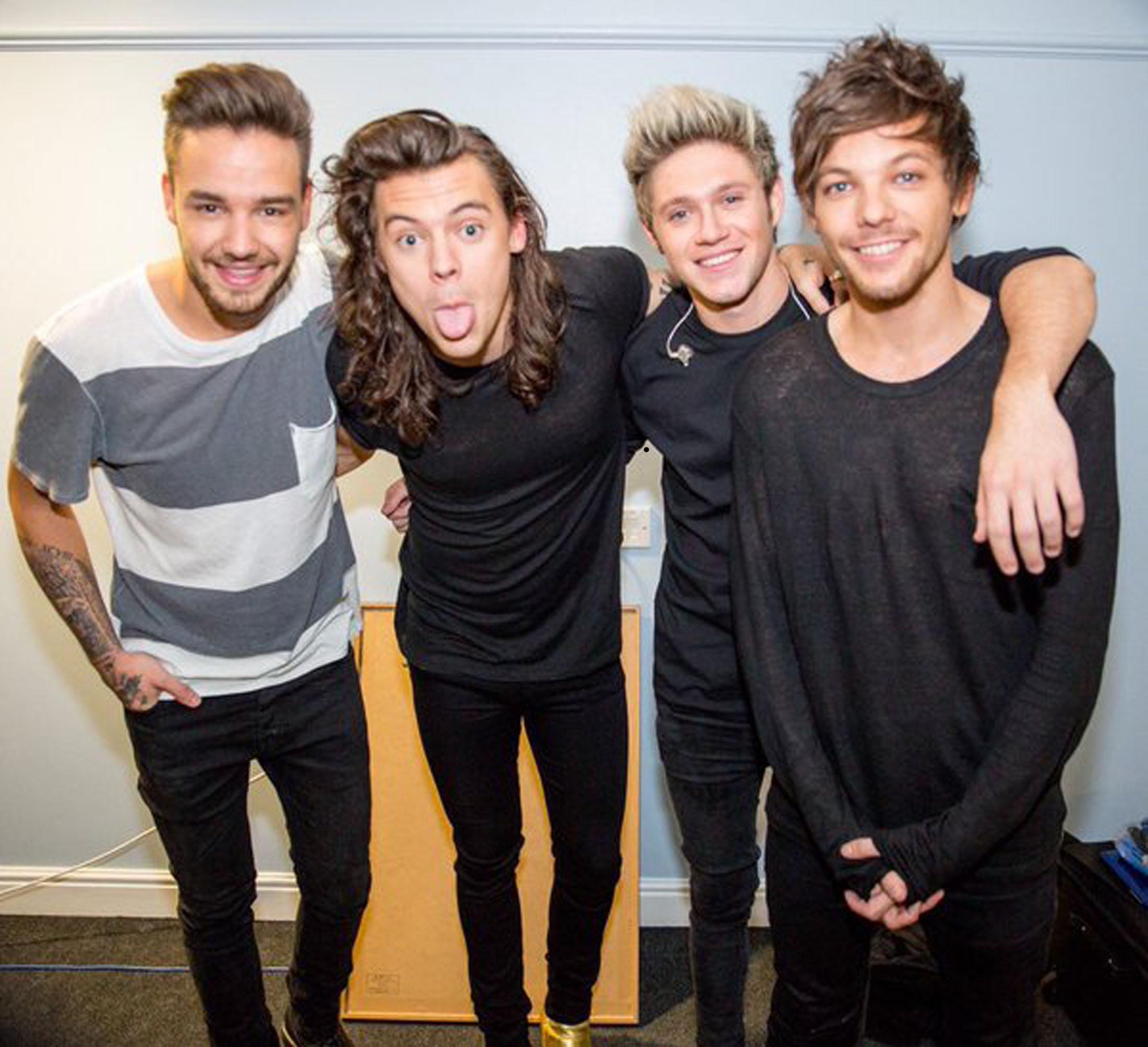 В Твиттере появятся эмодзи One Direction.