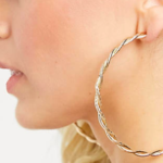 5 модных трендов из 90-ых, которые будут актуальны сегодня