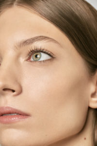 Как создать эффект пушистых ресниц